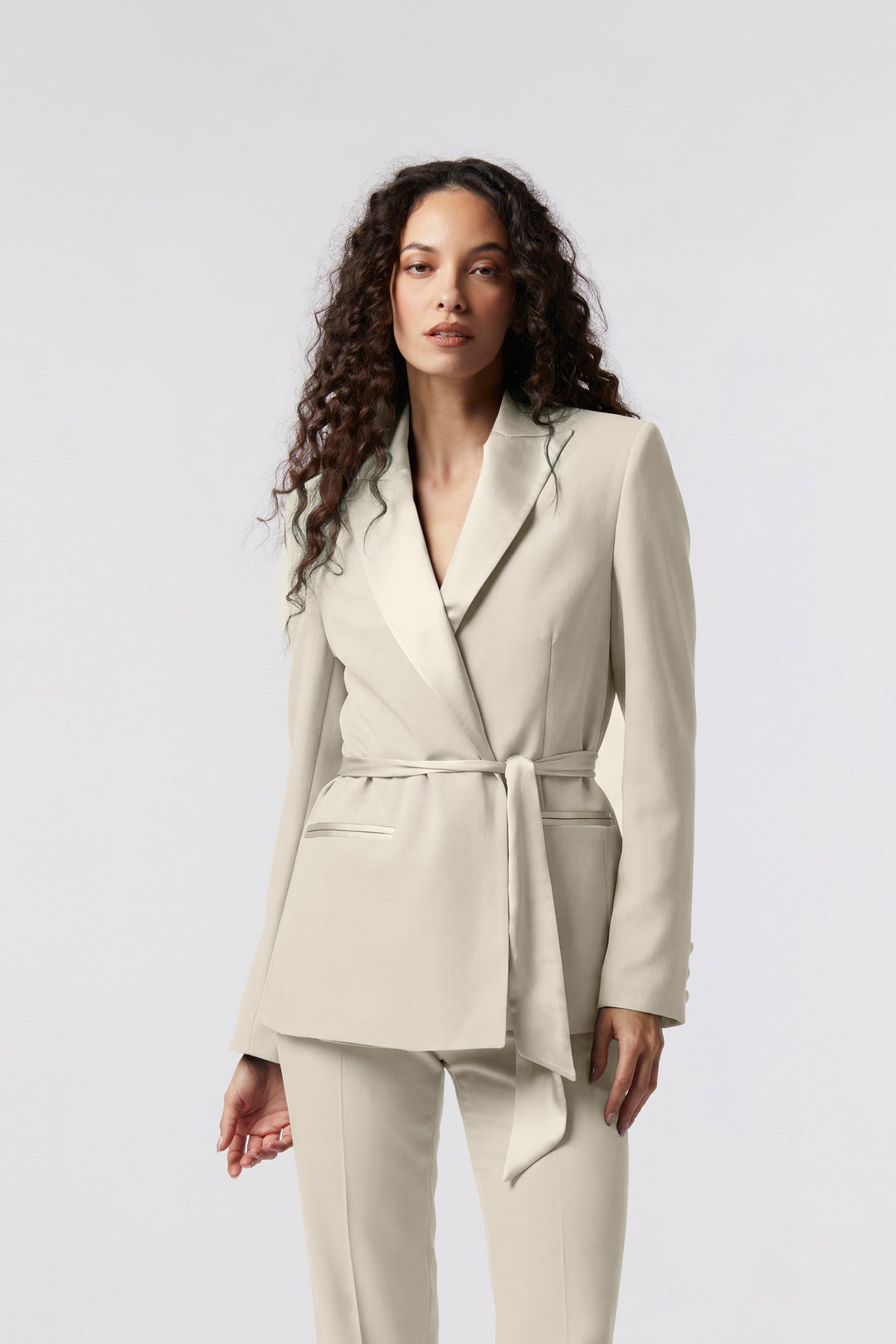 Blazer Todi Oblise in raso opaco, colore avorio