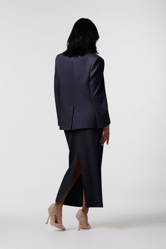 Completo Noto Oblise in crêpe fluido, colore blu navy
