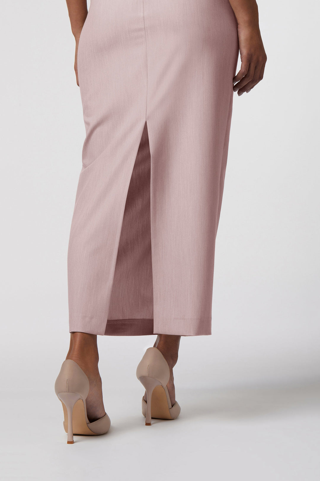 Completo Noto Oblise in crêpe fluido, colore rosa