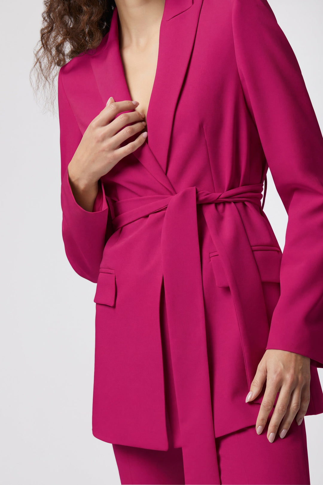 Tailleur Cortona Oblise in lana stretch, colore magenta