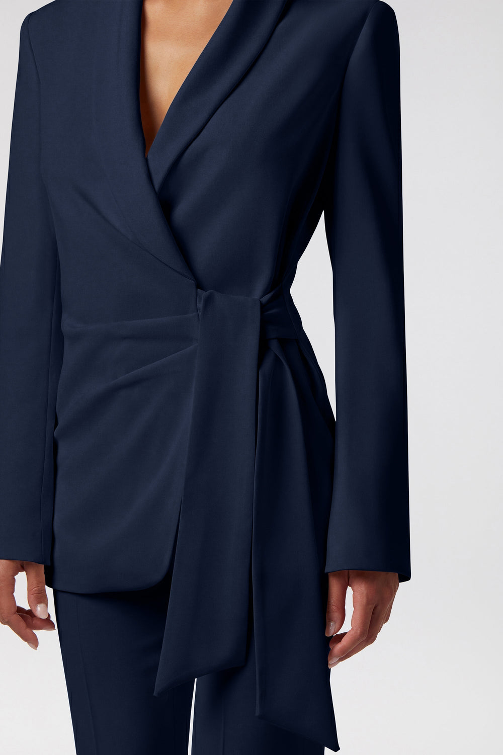 Tailleur Positano Oblise in raso opaco, colore blu navy